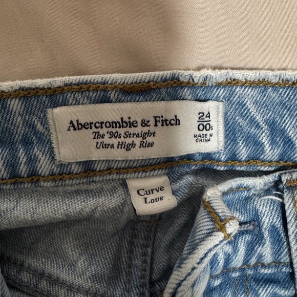 Abercrombie & Fitch High Rise Blue Jeans - Picture 1 of 3